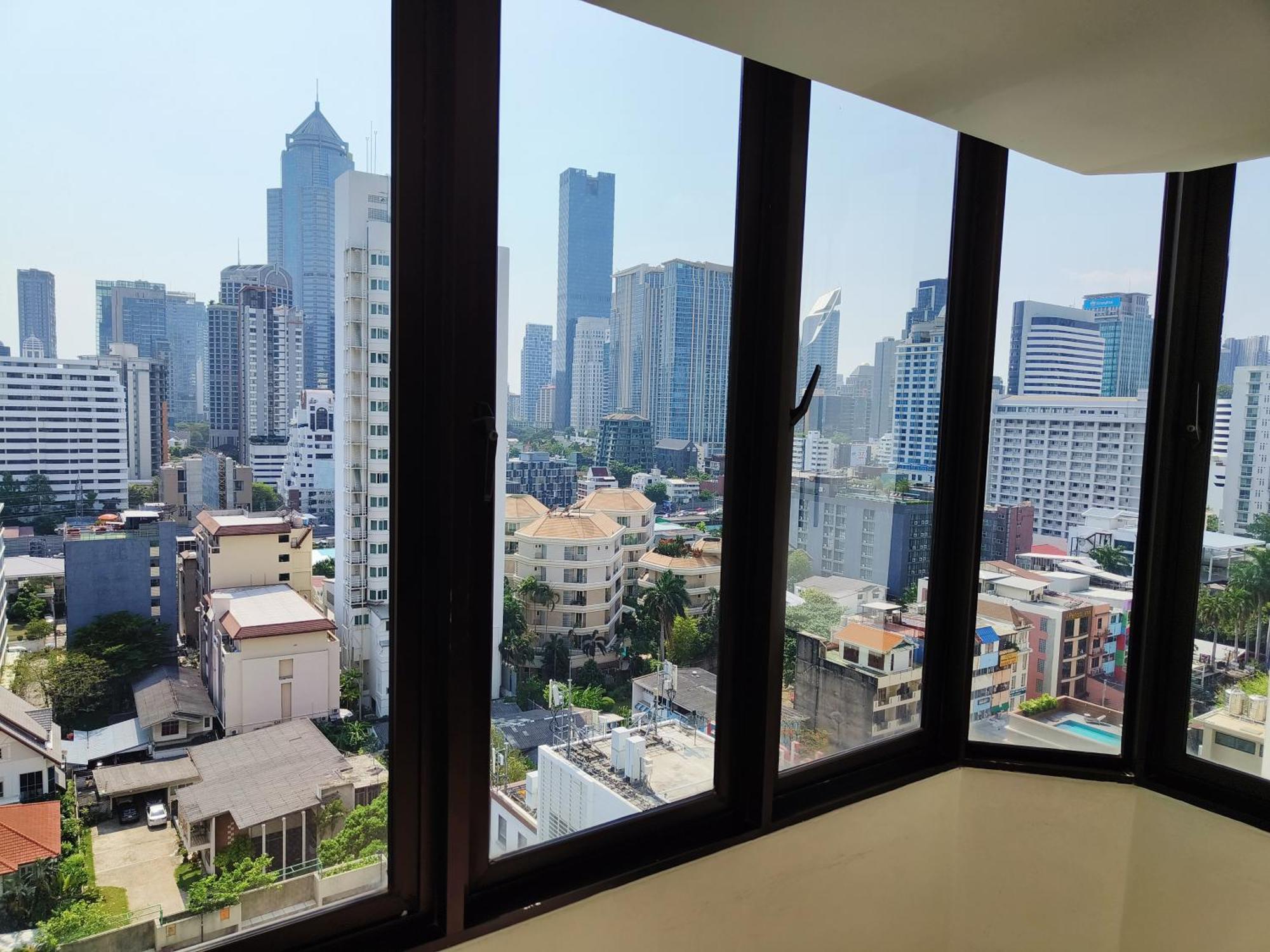 Готель Omni Tower Sukhumvit Nana Direct Бангкок Екстер'єр фото